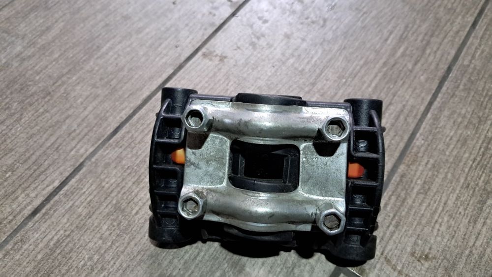 Крепление и дуга для велокресла Polisport детского