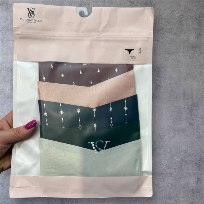 Продам набори трусиків Victoria Secret