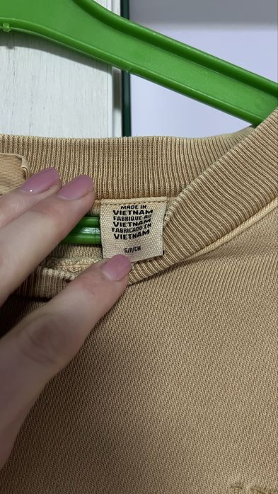 Лонгслів гірчичного кольору