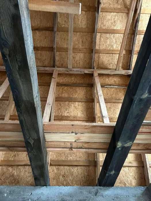 Продаж будинку на Сухоярській