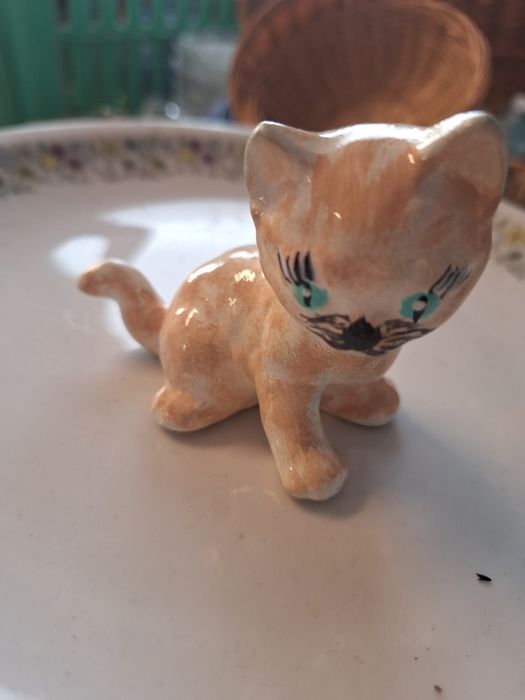 Porcelanowy kotek kot porcelit porcelana