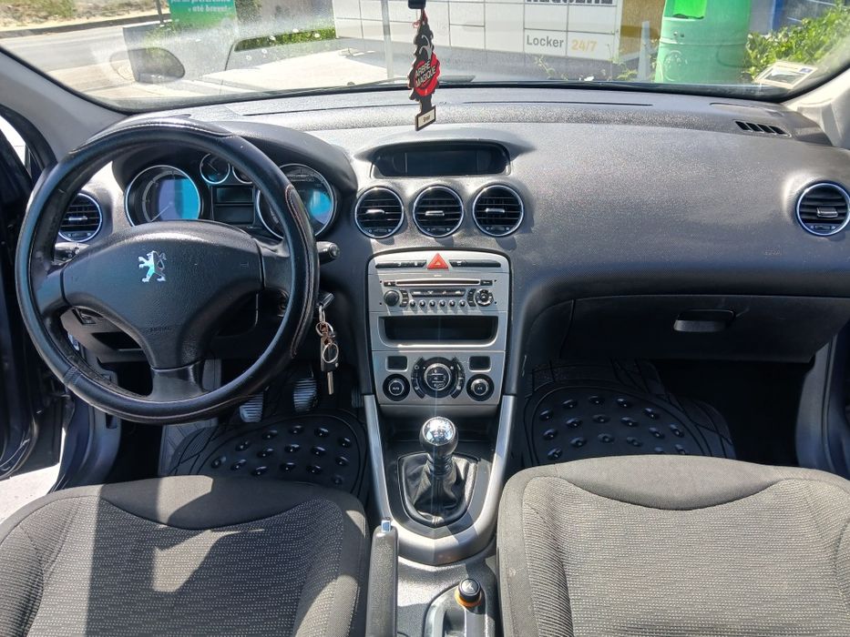 Peugeot  308 1.6 hdi  7 lugares