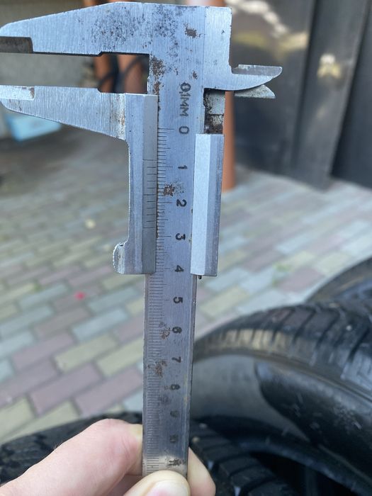 Продам мʼякі та тихі Шини R17/225/60