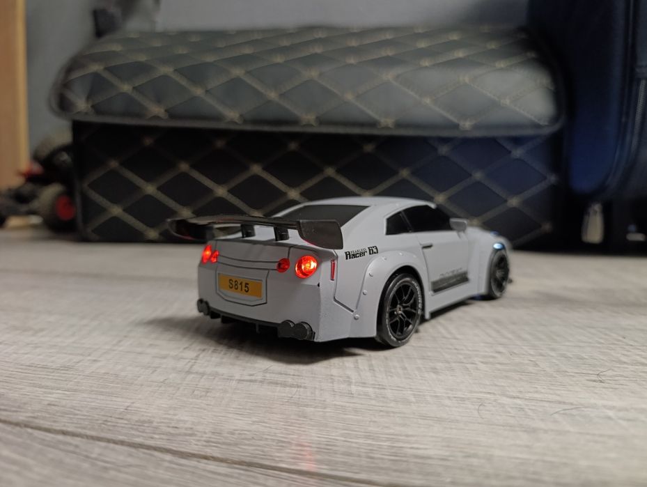 Радіокерована Дрифт-Машинка Nissan GT-R