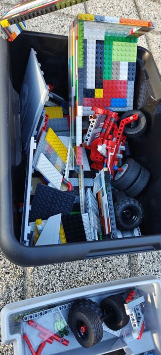 LEGO i Cobi klocki - różnego rodzaju i formatu. Całe pudło! Stan b.dob