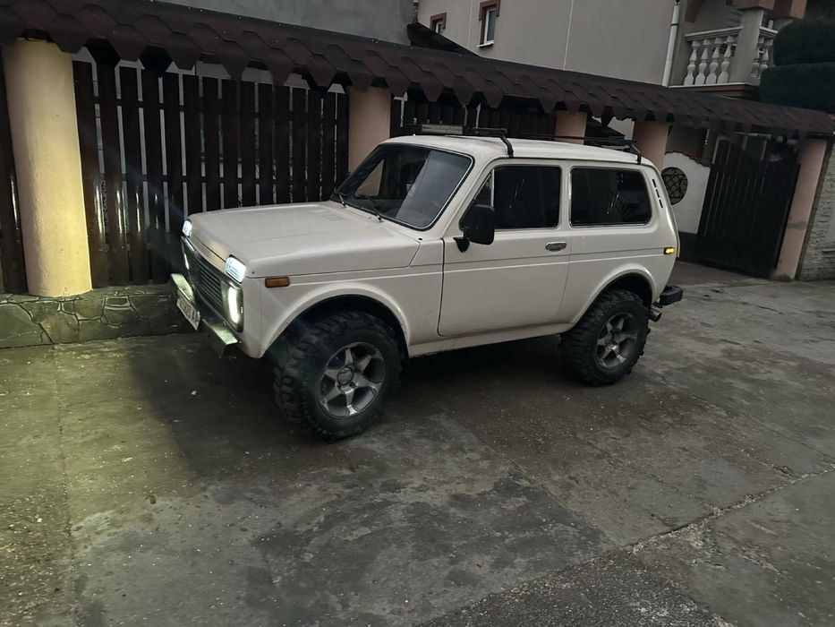 Продам ніву ваз 2121