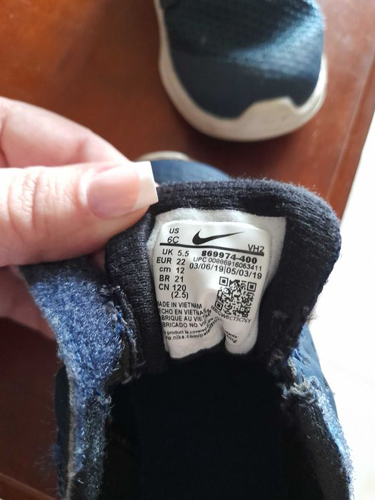 Ténis marca Nike 22