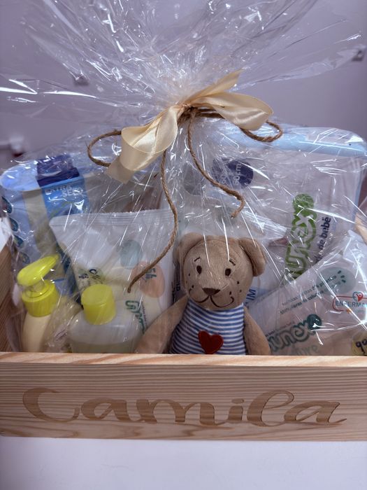 Cabaz prenda bebe , e outros  dia do pai , da mulher entre outros