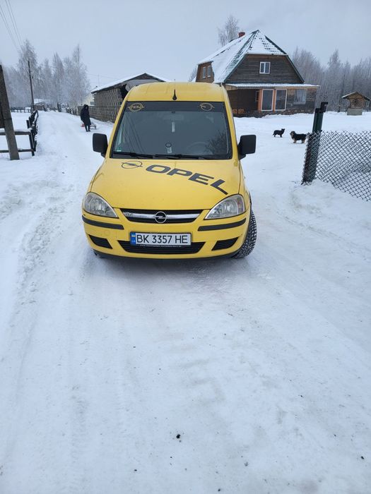 Opel combo  C ( рестайлінг)