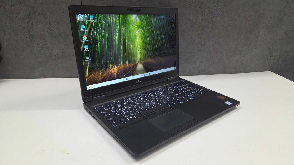 Dell Latitude 5591 i5 8300H DOTYK ram 16GB dysk 256SSD Laptop HDMI IPS