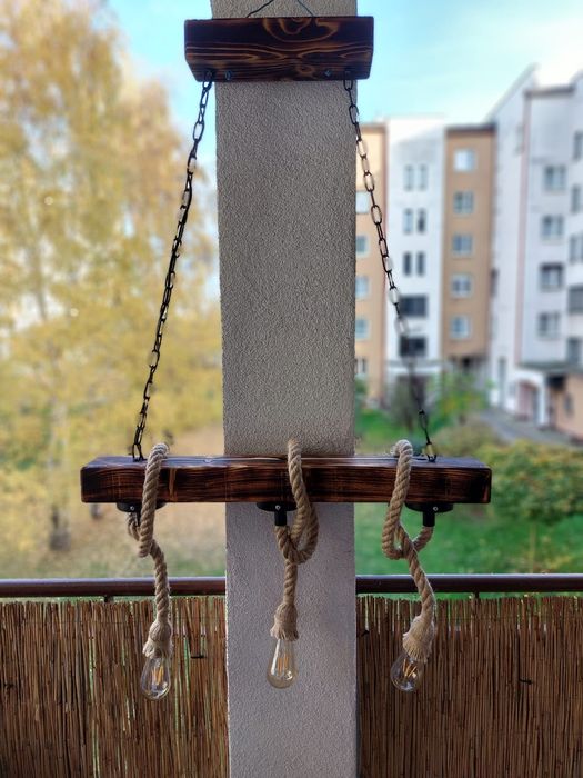 Drewniana lampa wisząca loft