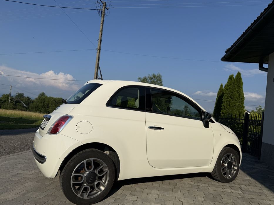 Fiat 500 rocznik 2012 gotowy do jazdy