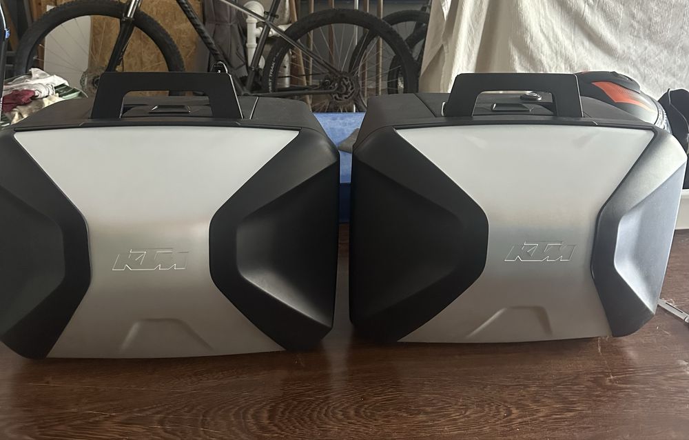 KTM 890 Adventure 2024