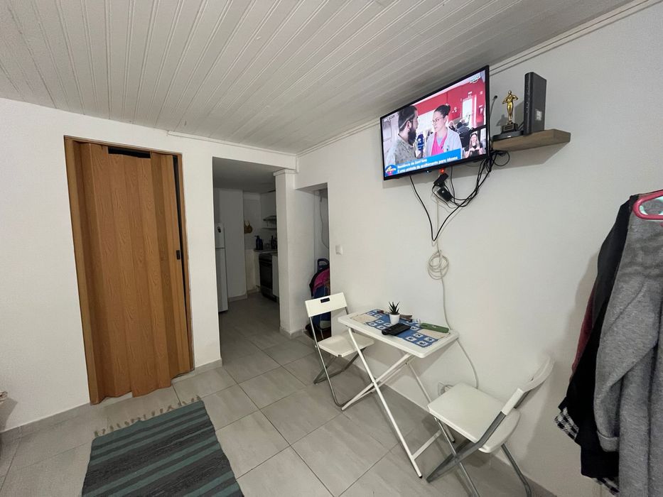 T0 Almada Totalmente Remodelado