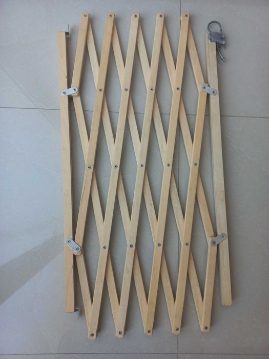 Porta vedação escadas/jardim