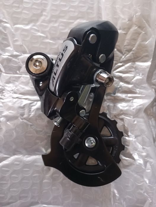 Переключатель скоростей Шимано