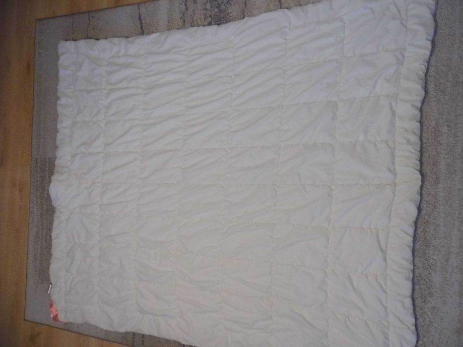 Kołdra zimowa CLASSIC TERMO 200x220 Kremowa | Senna Home NOWA