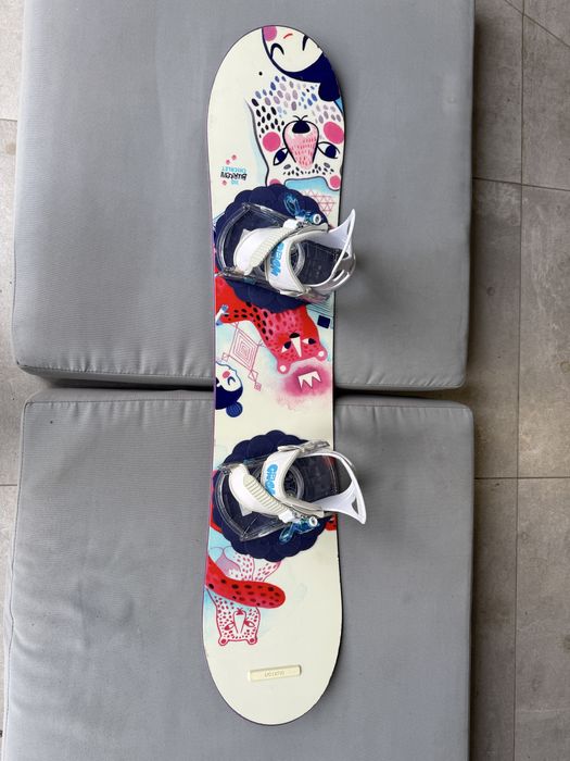 Deska snowboard dziecięca Burton Chicklet 110 z wiazaniami Burton