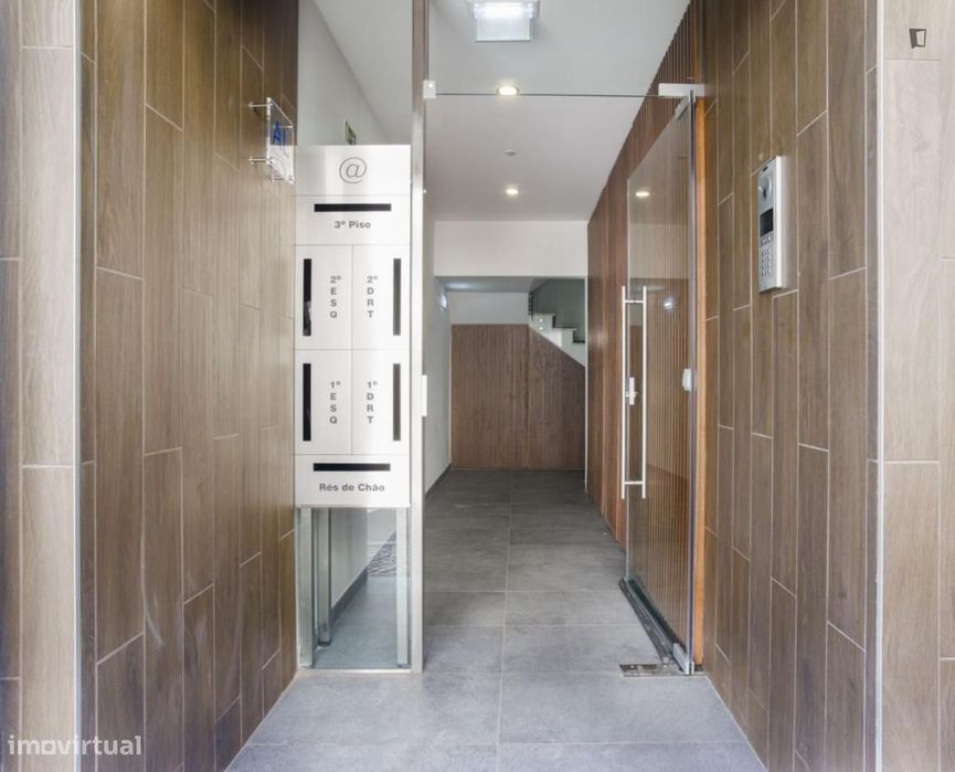 Apartamento com 2 quartos - localizado em Faro