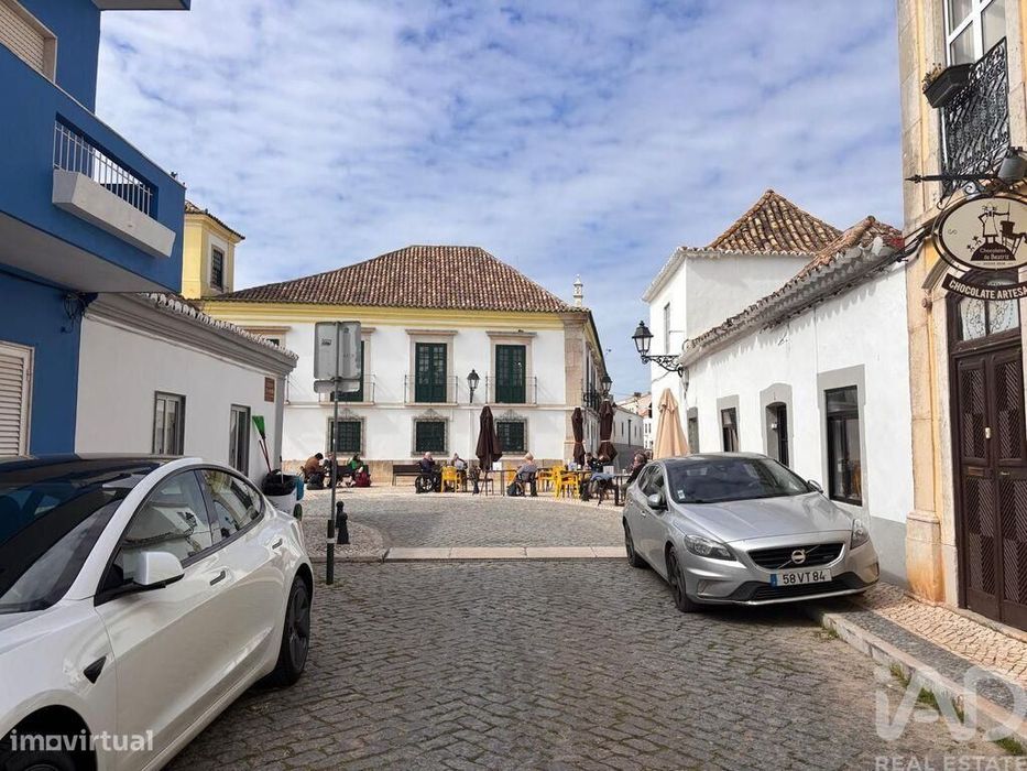 Casa / Villa T3 em Faro de 95 m2