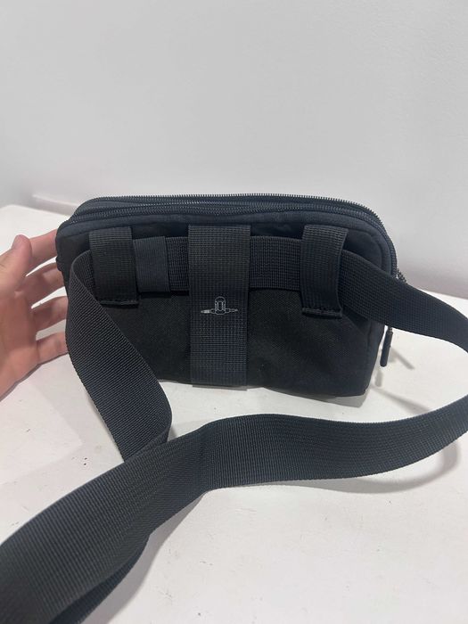 Bolsa de Cintura Forclaz Decathlon Preta - Nova