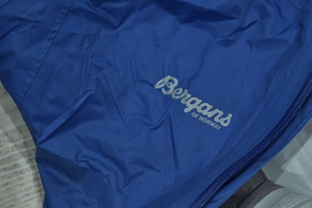 Bergans Sky Męska Kurtka Trekkingowa 2.5L S