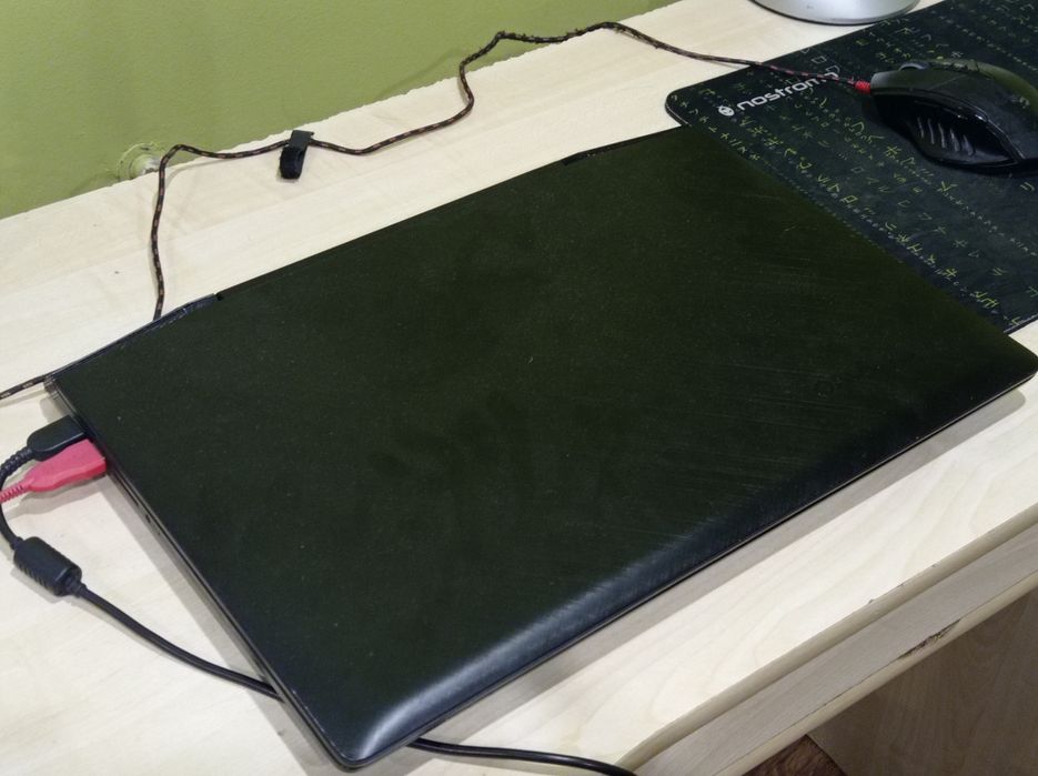 Lenovo y700-15isk