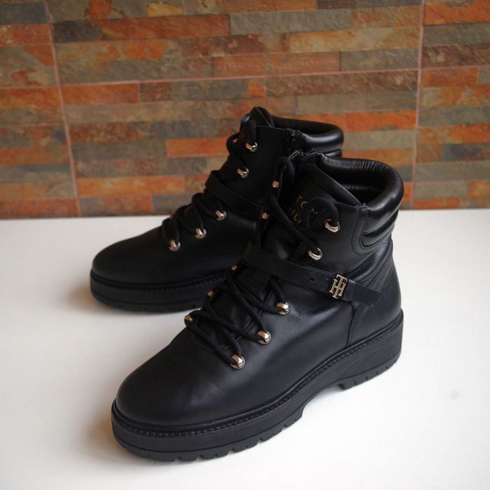 Черевики Tommy Hilfiger Leather boot made Portugal оригінал 40 розмір