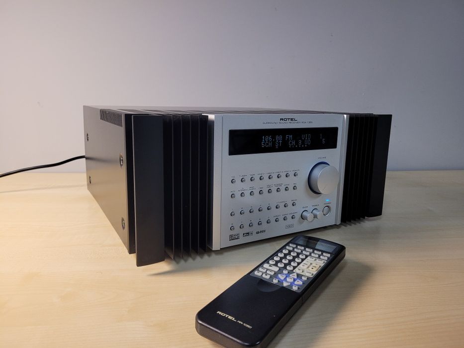 Amplituner Rotel RSX-1065 + Rotel RR-1050 – Klasa premium, hi-fi