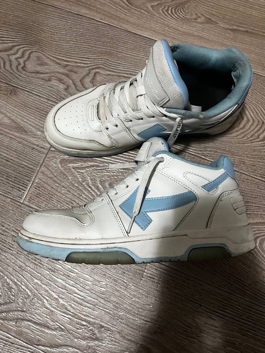 Продам OFF-WHITE OUT OF ofice