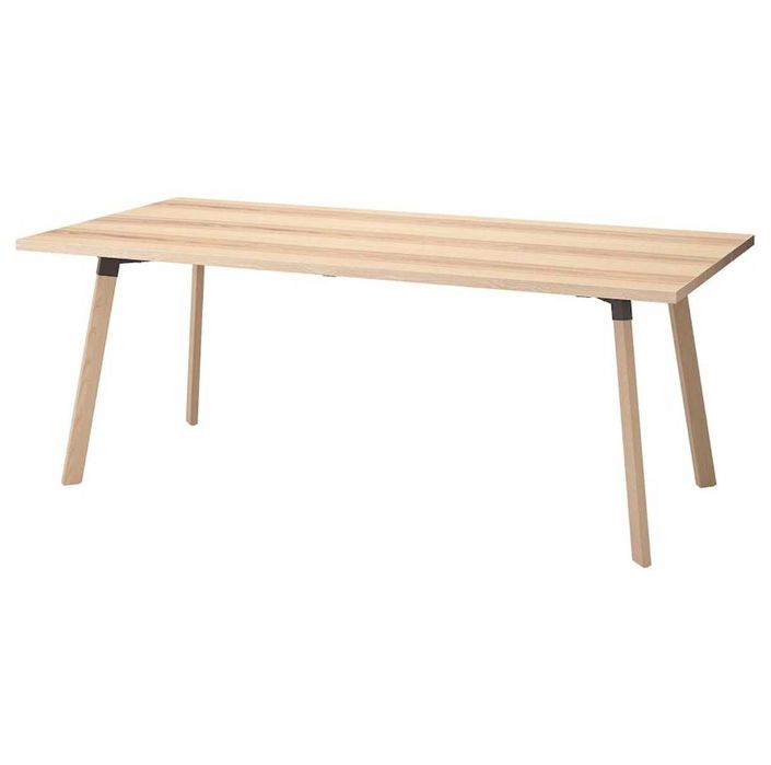 Mesa grande (Ypleelig IKEA)