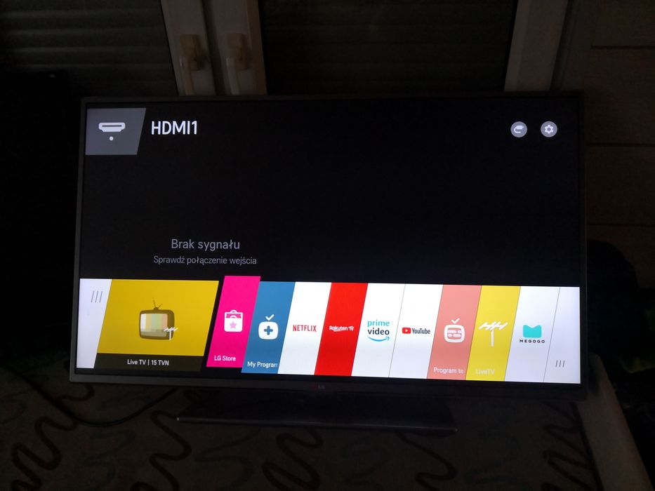 Telewizor marki LG 42 cali Smart TV WiFi YouTube pilot