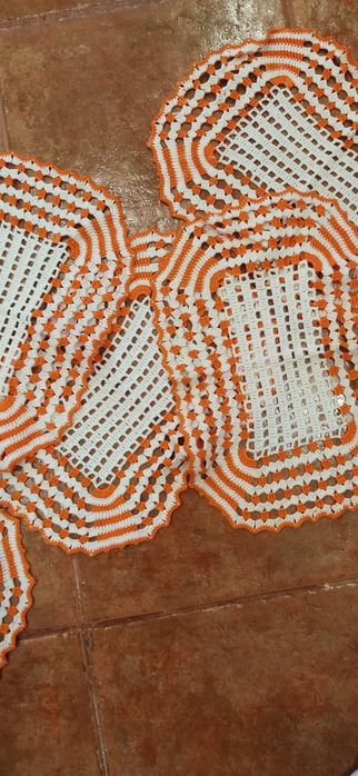 5 peças em renda feito a mão