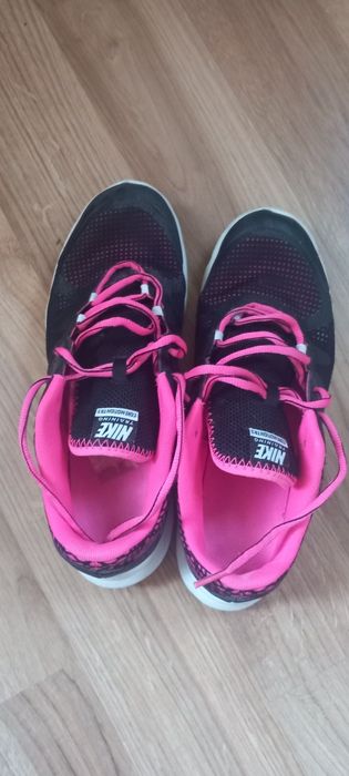 Buty sportowe nike