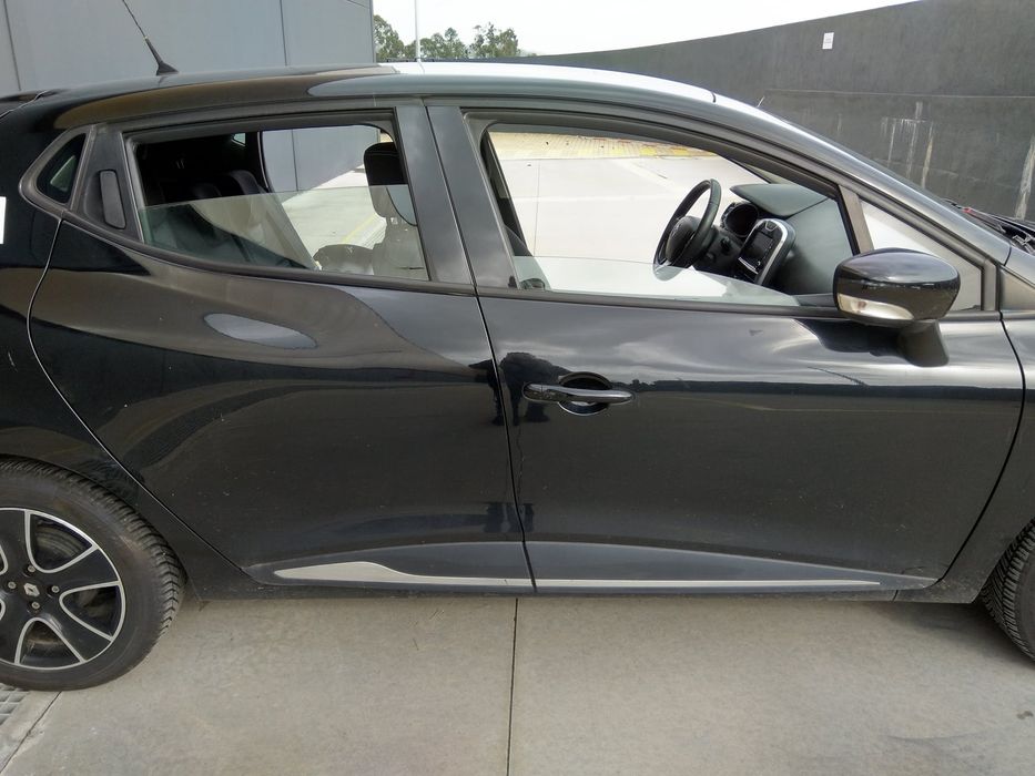 RENAULT CLIO IV - 2015 - Para Peças