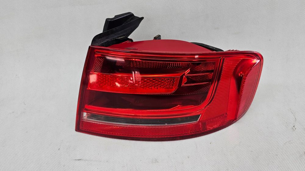 audi a4 s4 b8 8k sedan lampa tył tylna prawa