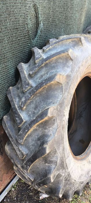 Pneus trator 14.9 -24