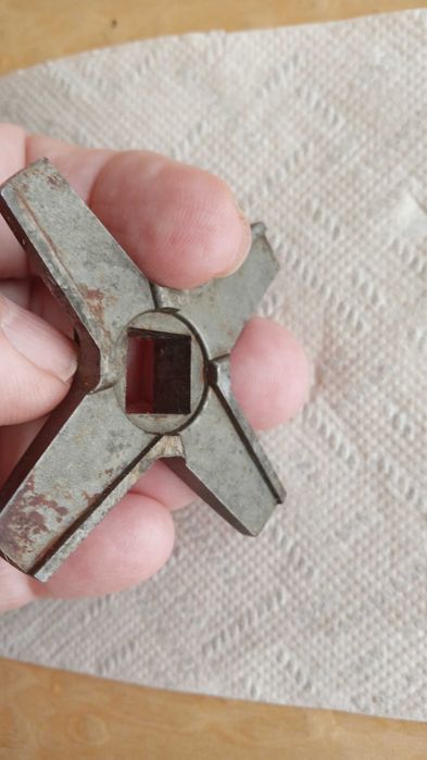 Maszynka do mięsa Zelmer nr 8 sitka  nóż popychacz