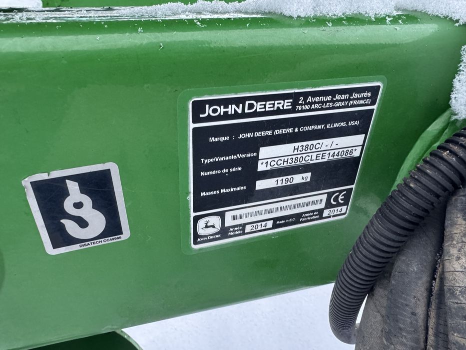 Ładowacz czołowy John Deere H380 z adaptacja