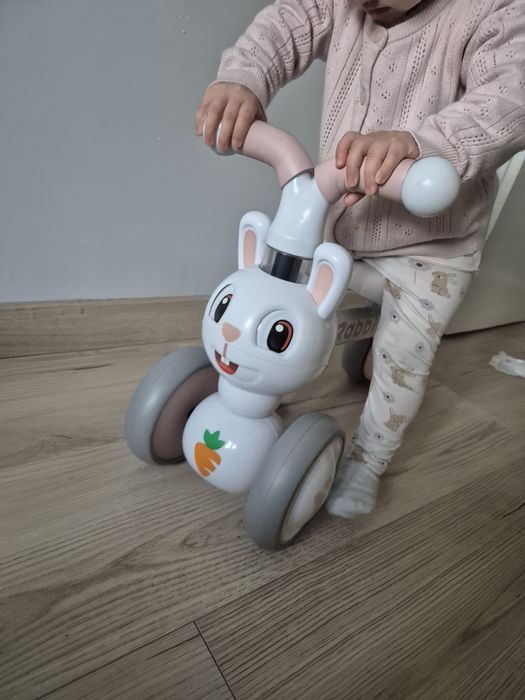 Rowerek biegowy, jeździe króliczek Smiki
