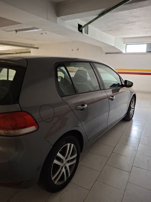 Volkswagen Golf VI