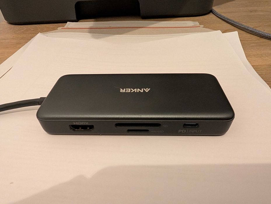 Anker Hub, Stacja dokująca USB-C, HDMI, 2 x USB, SD, microSD, Ethernet