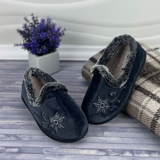 Тапочки чуні жіночі теплі бурки капці
