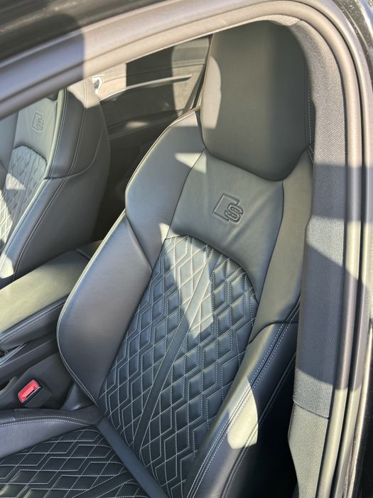 Audi E-Tron SPORTBACK 55 QUATTRO 408cv Full Extras