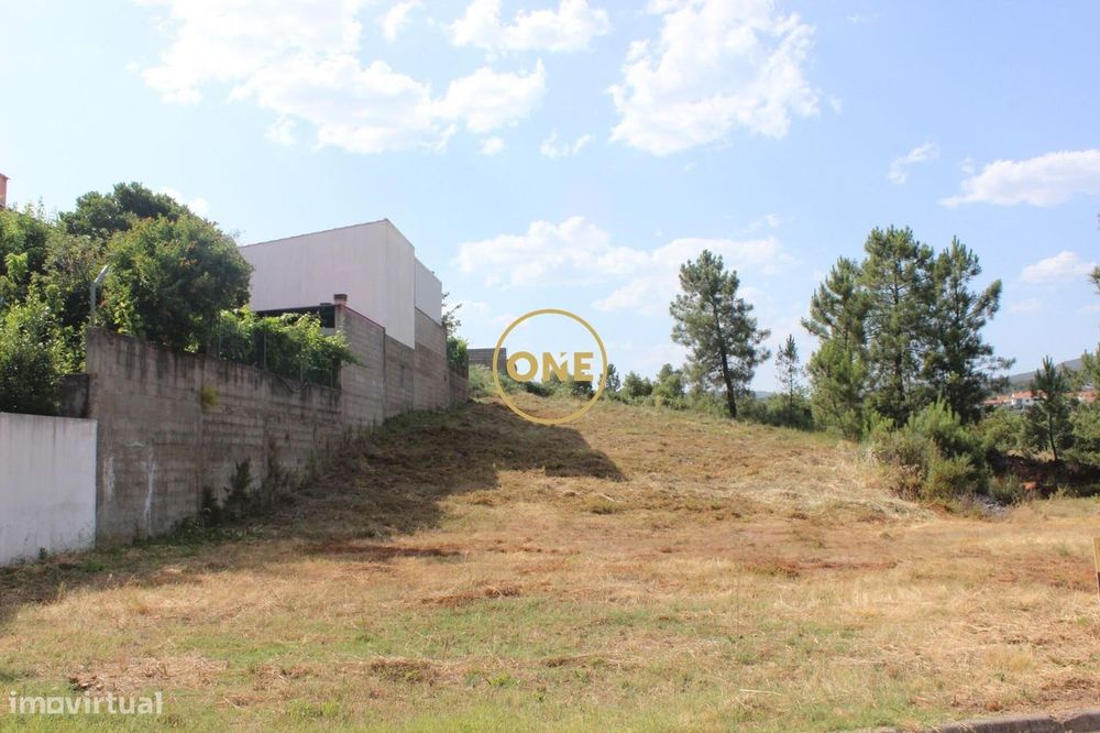 LOTE COM 1.235 m2