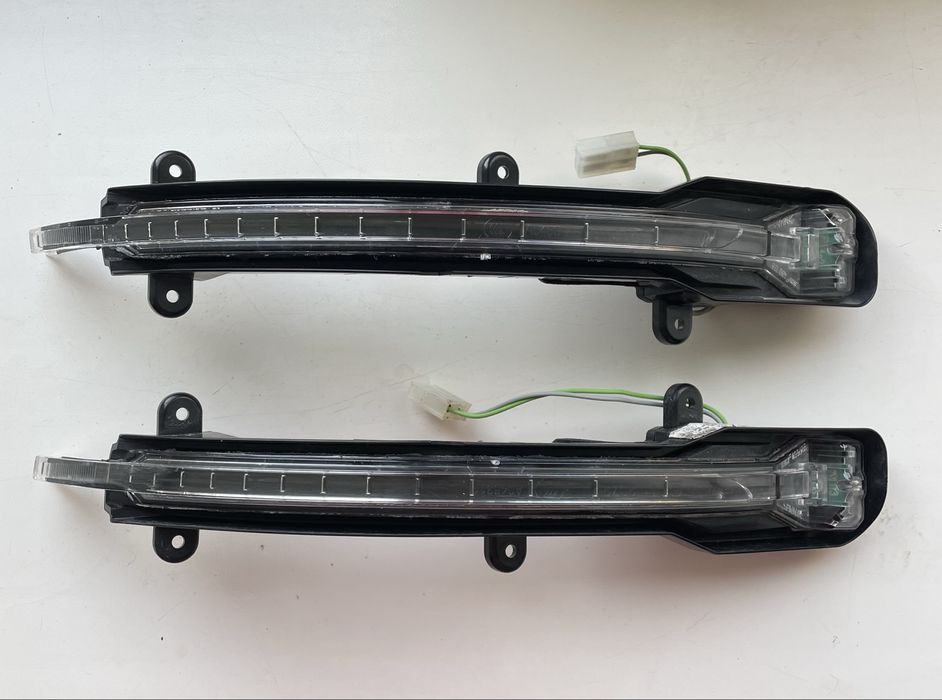 Вказівник повороту дзеркала VAG: Audi: Q7, Q5
