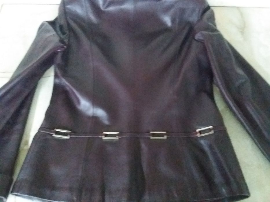 Куртка-жакет кожаная женская