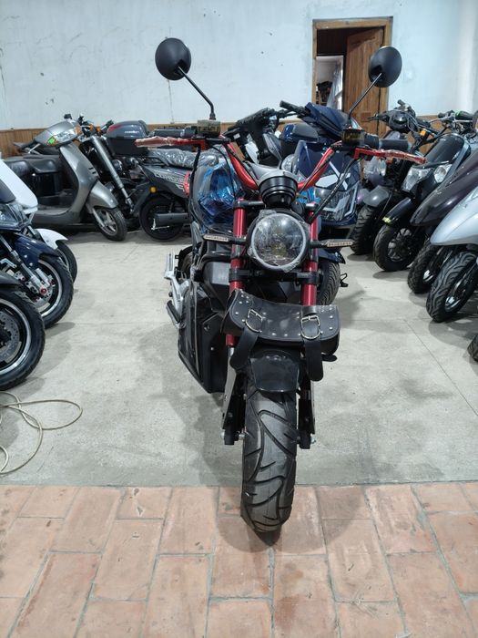 Електроскутер Електро мотоцикл Racer Brutal B-200LA літієва батарея 40