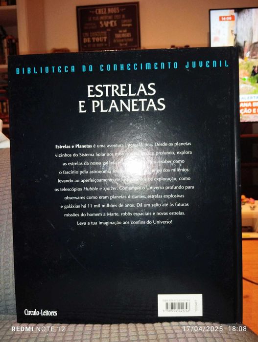 Livro: Estrelas e Planetas - Carole Stott