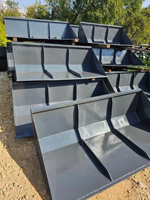 szufla wzmacniana łycha z kiprem kiper łyżka na tył ciągnika paczka